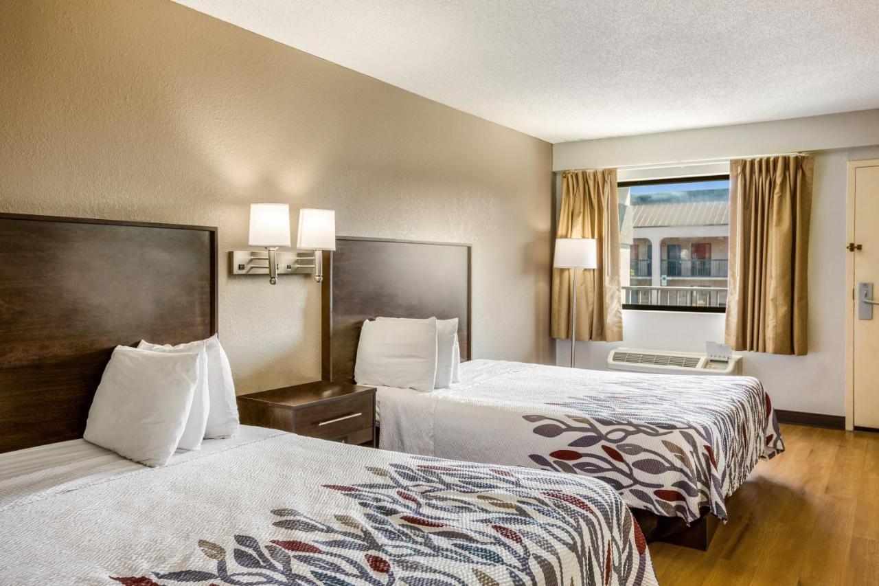 Red Roof Inn Fayetteville I-95 Εξωτερικό φωτογραφία
