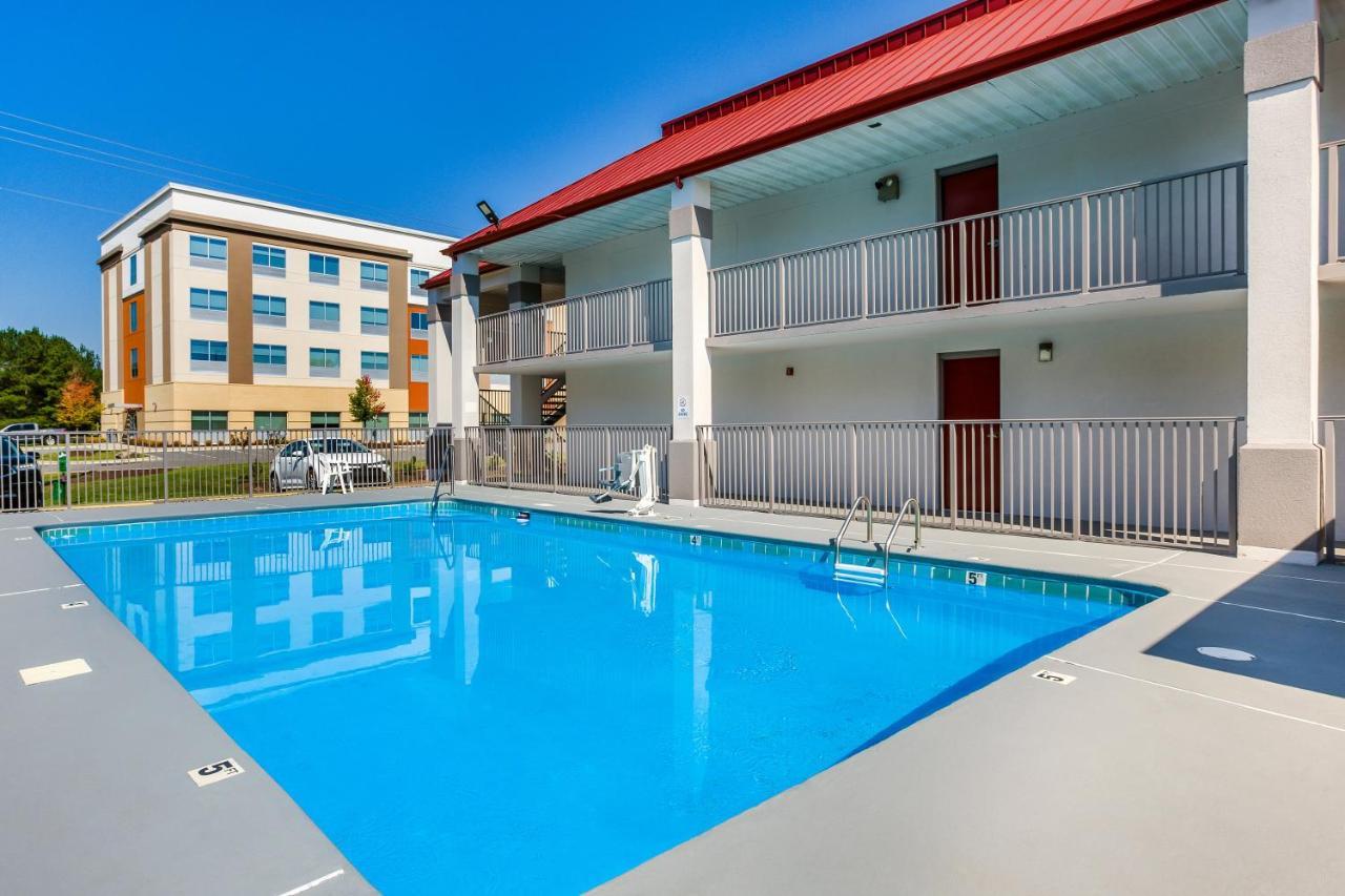 Red Roof Inn Fayetteville I-95 Εξωτερικό φωτογραφία